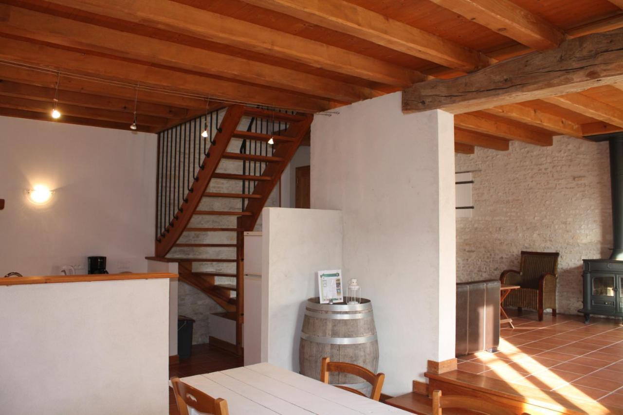 Domaine De La Laigne - Spa Asnières-la-Giraud Exterior foto